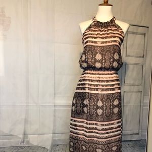 Jessica Simpson Maxi dress size 2